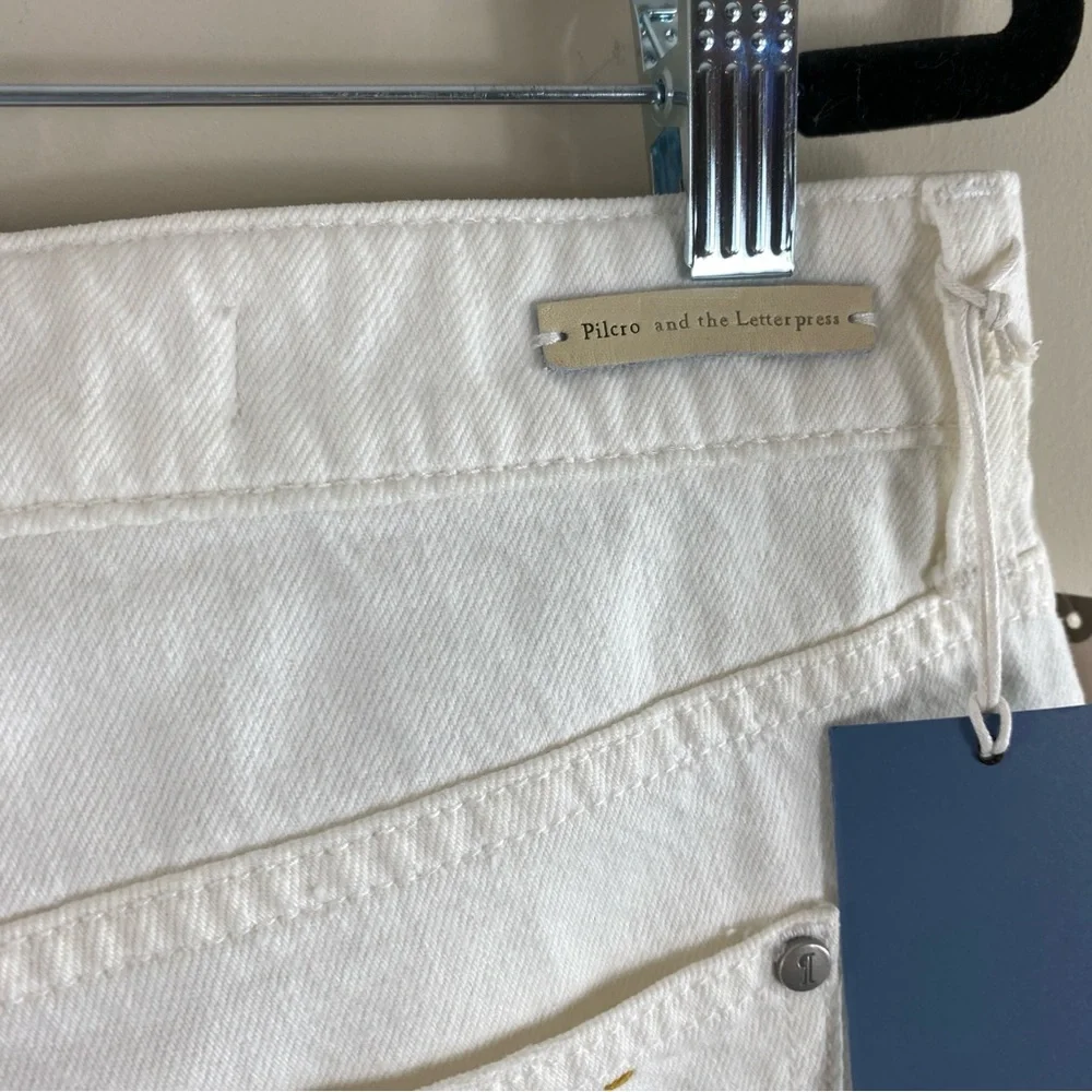 Pilcro White Cropped Raw Hem HYPHEN Distressed Jeans Mid-Rise Boho‎ Denim Sz 28